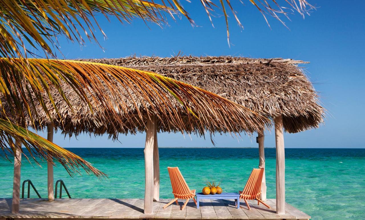 Royal Belize Hotel Thatch Caye Exterior photo